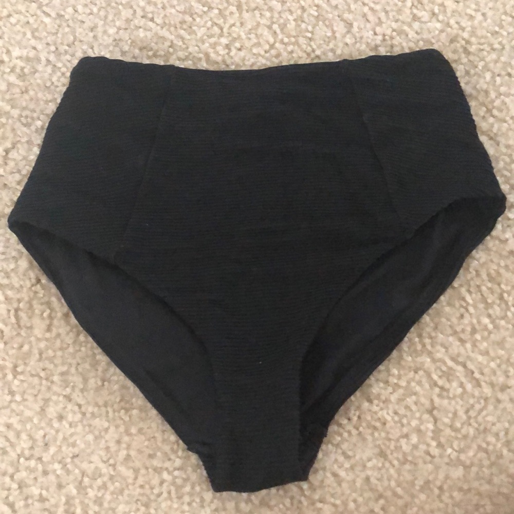 High waisted black bikini bottoms size xs/s
